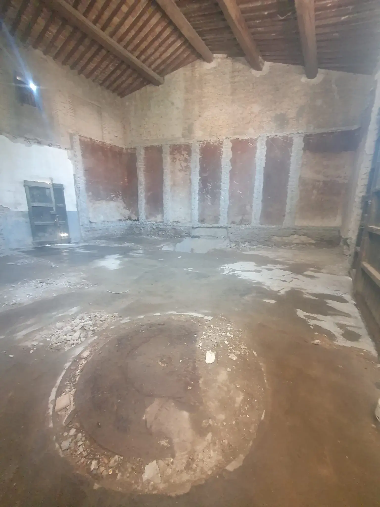 Démolition - Curage intérieur d'un bâtiment ancien - Pyrénées-Orientales