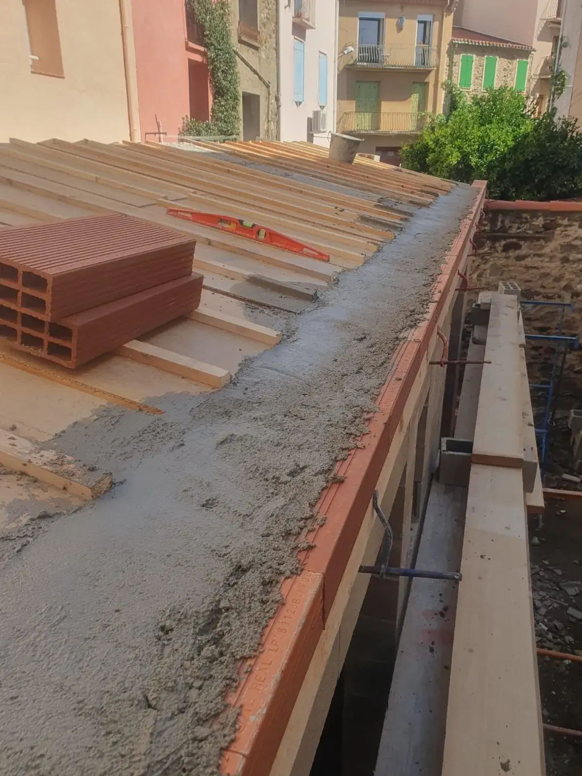 Plancher hourdis et chaînage béton - Pyrénées-Orientales