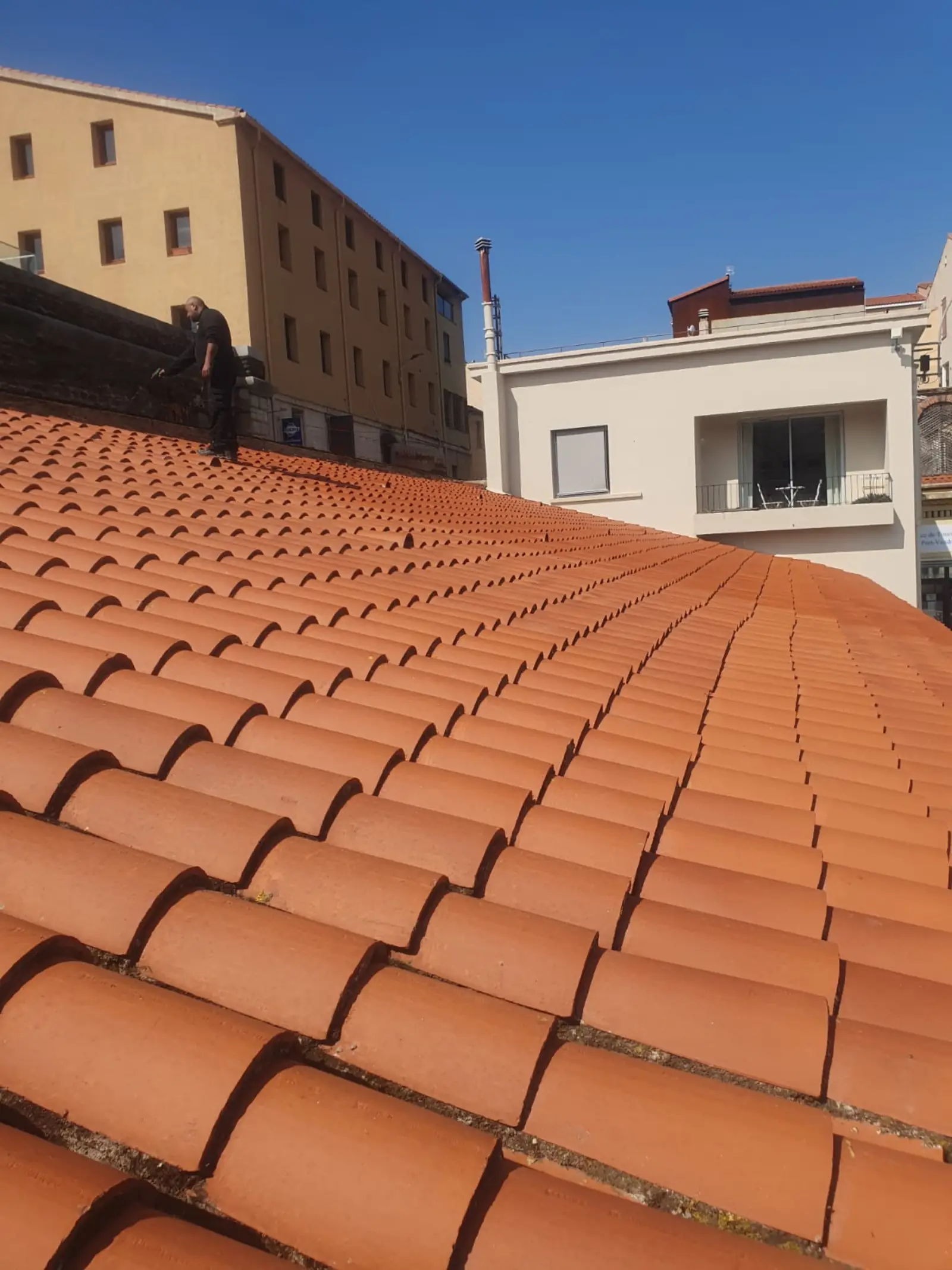 Toiture tuiles neuves - Banyuls-sur-Mer