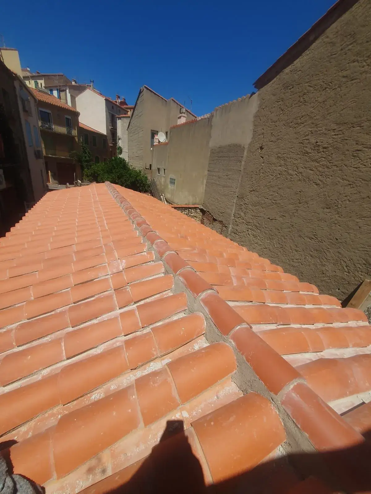 Maison de ville : des fondations à la toiture